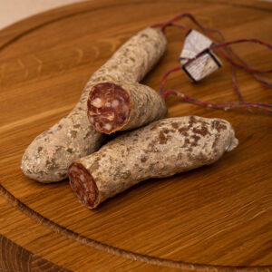 Kiełbasa francuska Saucisson z trzema rodzajami papryk