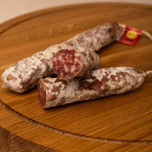 Kiełbasa francuska Saucisson z orzechem laskowym
