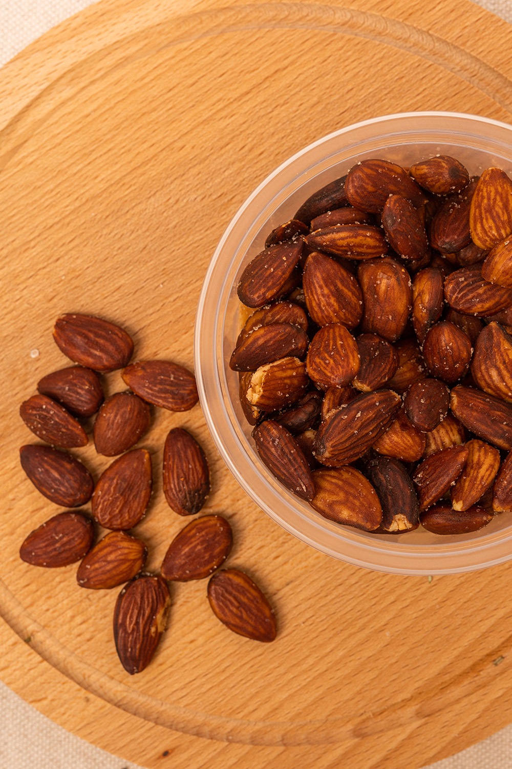 Migdały hiszpańskie ze skórką i solą