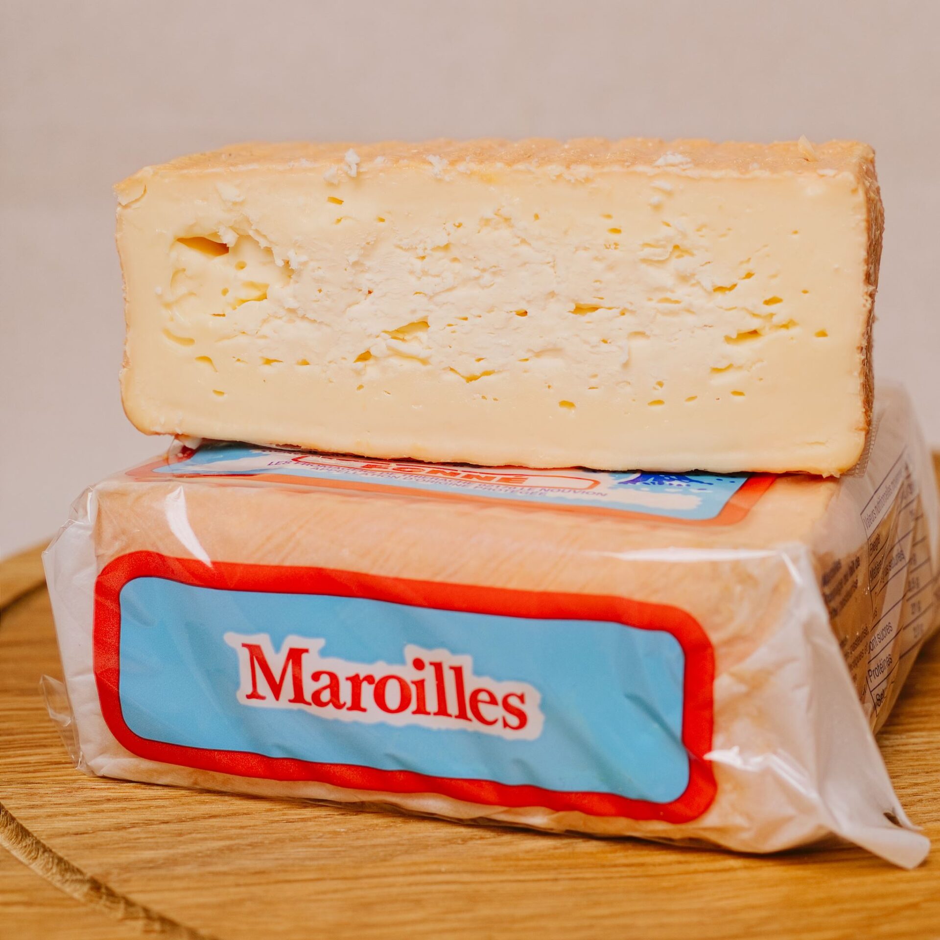 Ser francuski dojrzewający Maroilles AOP