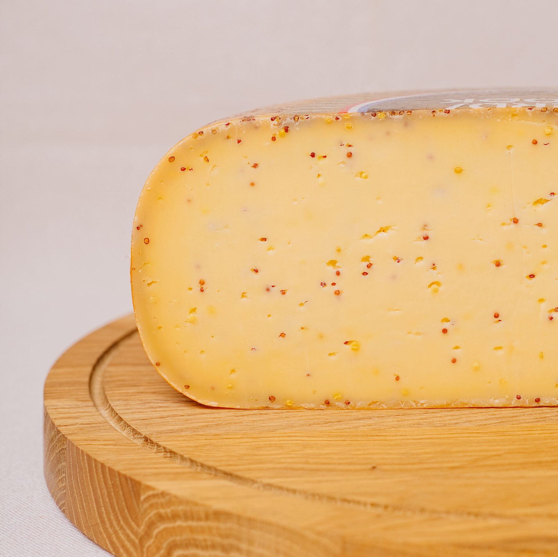 Ser gouda holenderska z gorczycą i czosnkiem