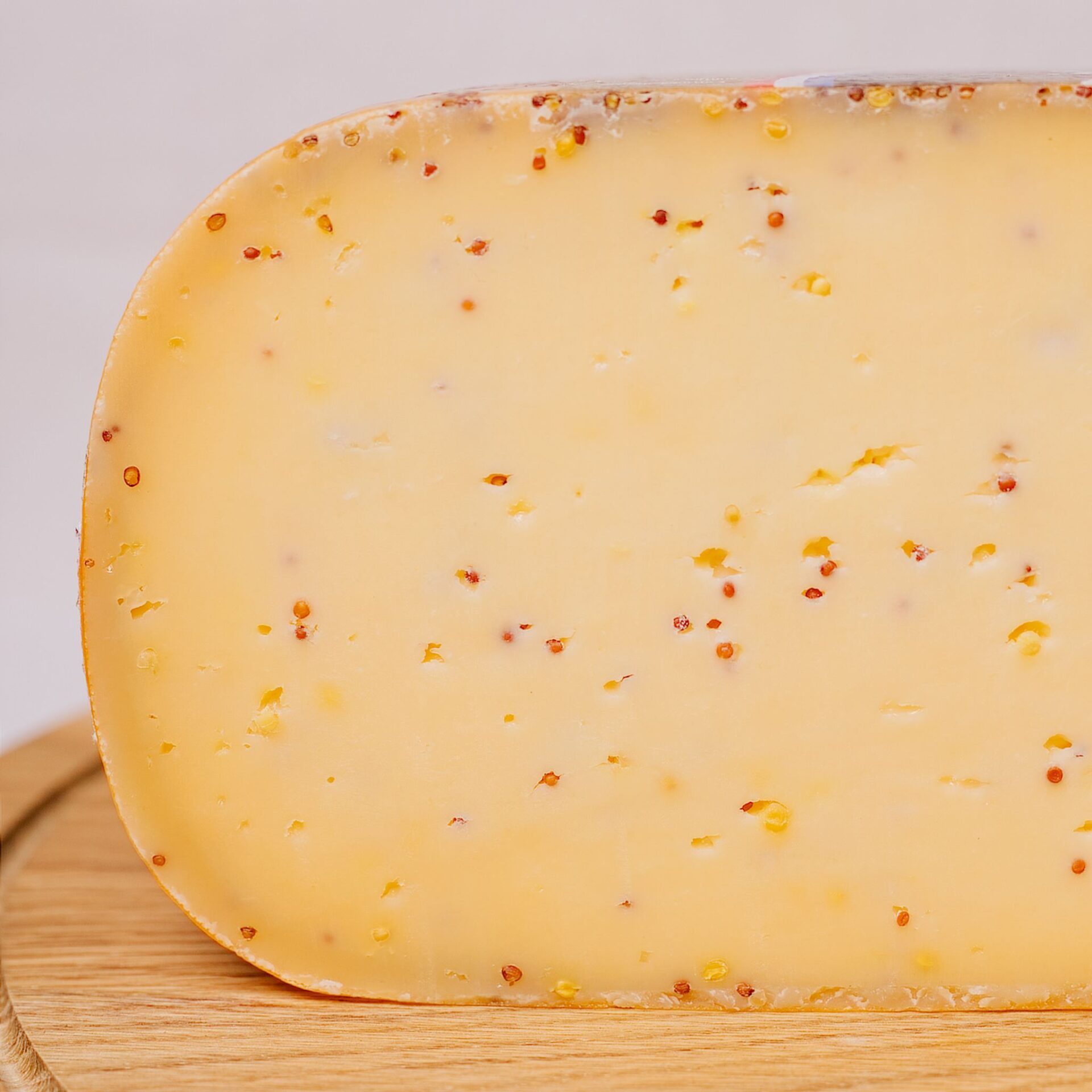 Ser gouda holenderska z gorczycą i czosnkiem - obrazek 3
