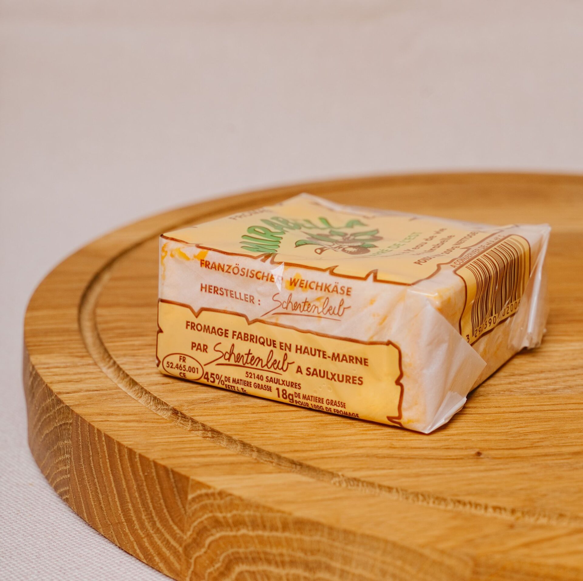 Francuski ser Mirabella Carré de l’Est / ser dojrzewający w mocnym alkoholu z mirabelek 200g - obrazek 2