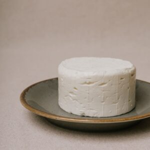 Ser holenderski Lezzet / ser sałatkowy w typie feta około 280g
